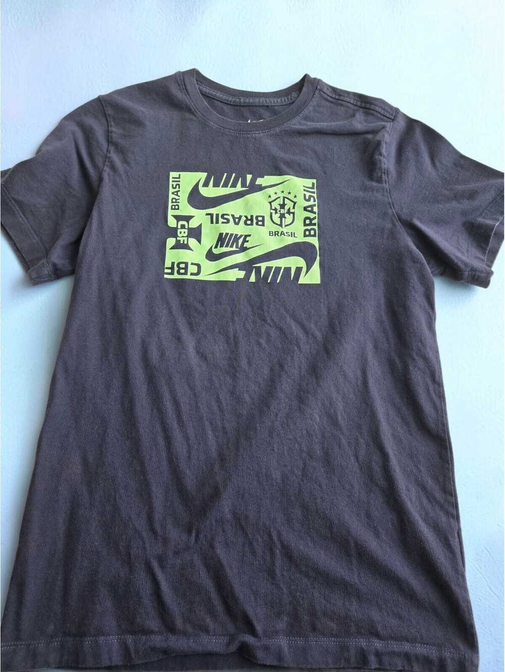 Brazil Nike gray graphic T-shirt